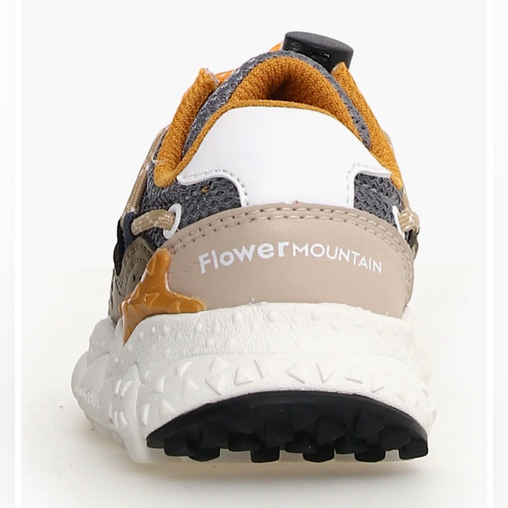 NWT Flower Mountain Raikiri Junior Sneaker in Beige-Taupe-Orange - Picture 3 of 13